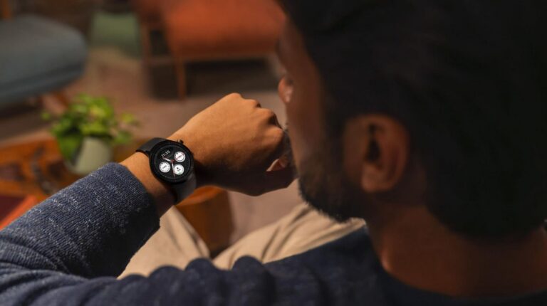 Moto Watch