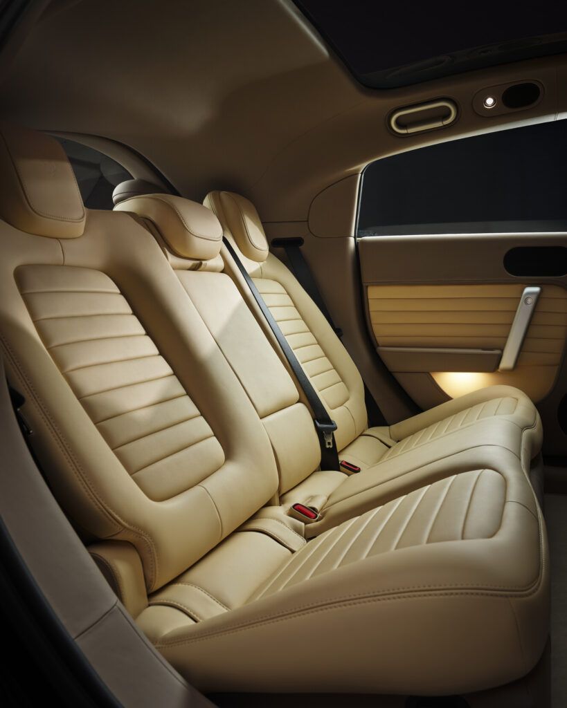 Ferrari Luce